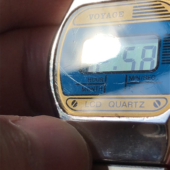 COPY - Super Retro Vintage LCD Watch! Voyage - Picture 14 of 16